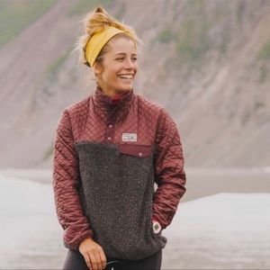 🏔 Patagonia Mixed Media Snap-T